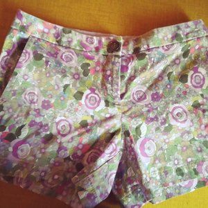Ann Taylor LOFT Lavender Floral Chino Shorts Sz 2